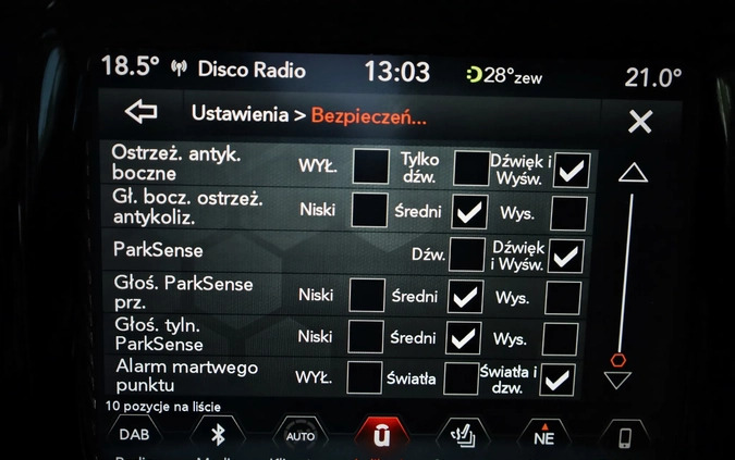 Jeep Compass cena 97900 przebieg: 49000, rok produkcji 2019 z Skawina małe 562